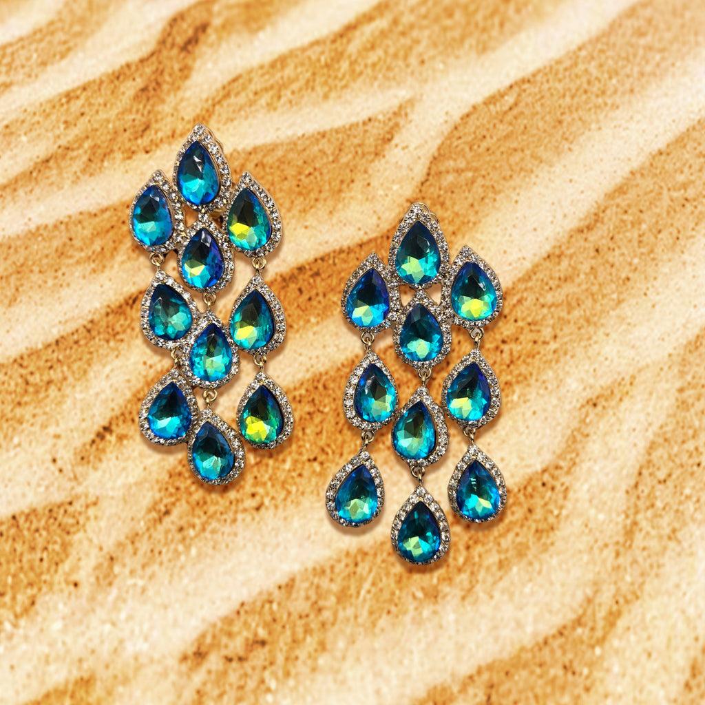 Teal Teardrop